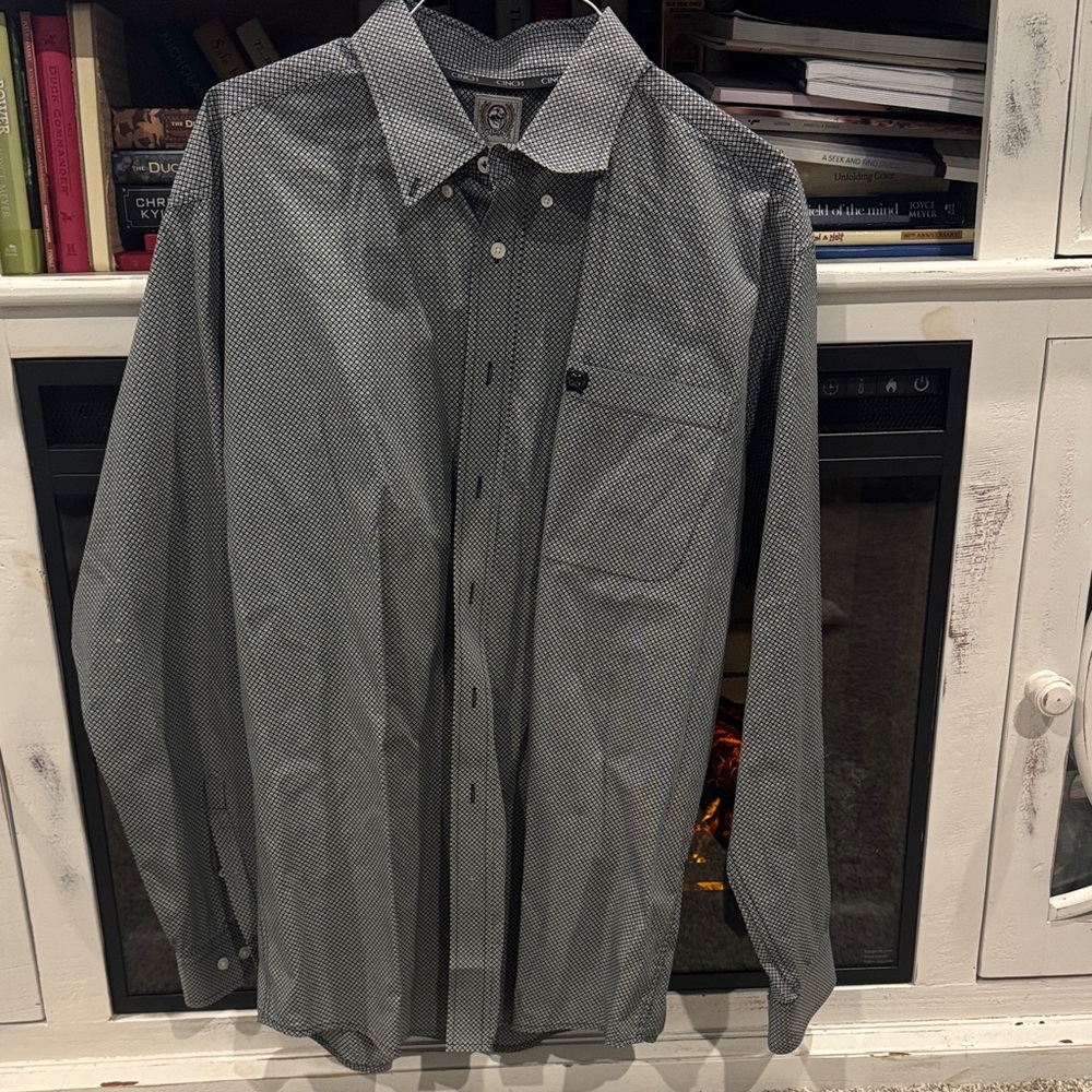 Cinch Green, Black, and White Geometric Shirt
